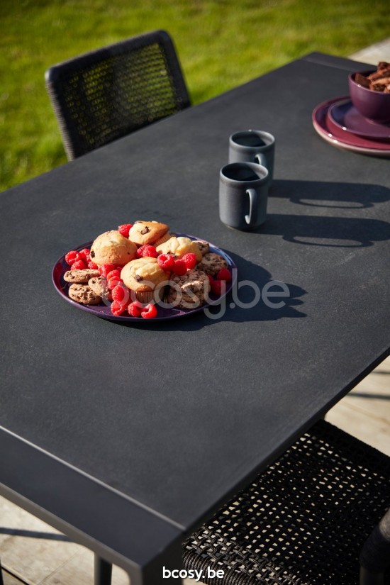 Diphano Selecta Garden outdoor dining tables 160x80 PCA Lava.