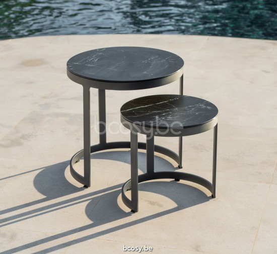 Jati Kebon Bertus Ensemble de tables d'appoint Aluminium anthracite mat Dessus de table Céramique Black marble.