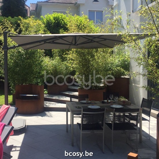 TUUCI OCEAN MASTER MAX SINGLE CANTILEVER 300x300 Cantilever Parasol.