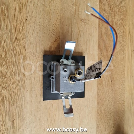 Outdoor Wandlamp spot lumiere led.com Aussenwandleucht spot lumiere led.com Outdoor Wall Light spot lumiere led.com Gevelverlichting spot lumiere led.com Buiten.