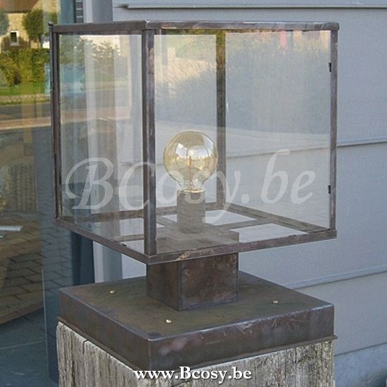 TerraLumi Authent Bauhaus-Außenleuchte: Sockelleuchte Vitrine von Authent - Außenleuchten TerraLumi Terra-Lumi TL2593* AUT# VITX001407.