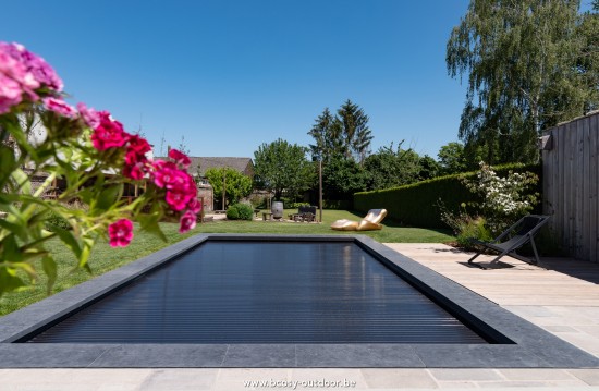 Covrex solar midnight 8