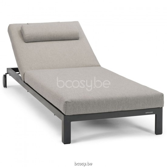 Diphano Cubic Stackable Sunlounger with wheels Aluminium Lava Frame.