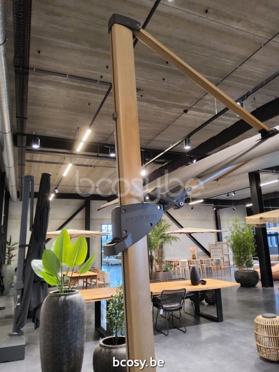 Jardinico AZORE 300x300 Quadratischer Freiarmschirm Eiche matt Mast Stoff Taupe Sunbrella Solids Cat 1.