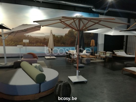 Jardinico CUBA Parasols droits à mât central.