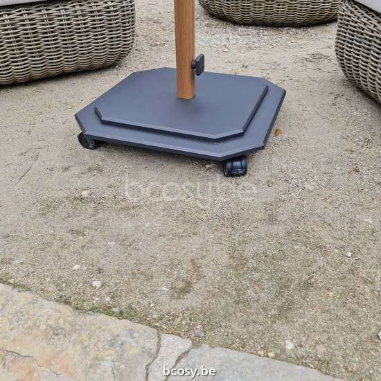 Jardinico JCP102 230x230 Quadratischer Ampelschirm Strukturiertes Teakholz Aluminium Mast Stoff Pearl Sunbrella Plus Marine.