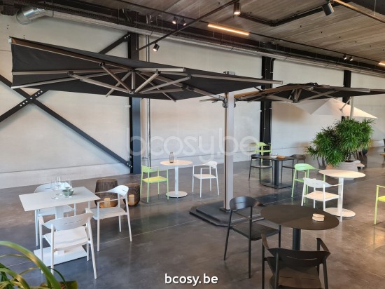 Jardinico KUDOS BISTRO Square Bistro Table 75x75 White Powder Coated Aluminium.