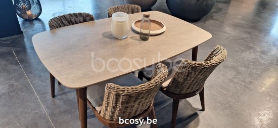 Jardinico LEGNA Rechteckiger Gartentisch Sable Teakholz Ceramic Taupe Grey.