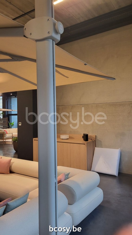 Jardinico LIMA 400x400 Square Cantilever Parasol Pole Anthracite Canopy Latte Sunbrella.