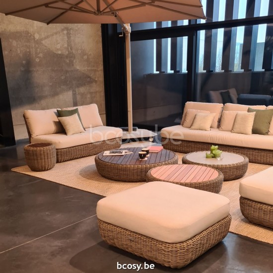 Jardinico TUGU Garten Couchtische aus Teakholz.