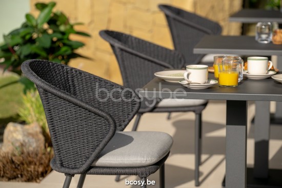 Jati Kebon Parana Table de bistrot Aluminium anthracite mat Dessus de table Plaque d'aluminium.