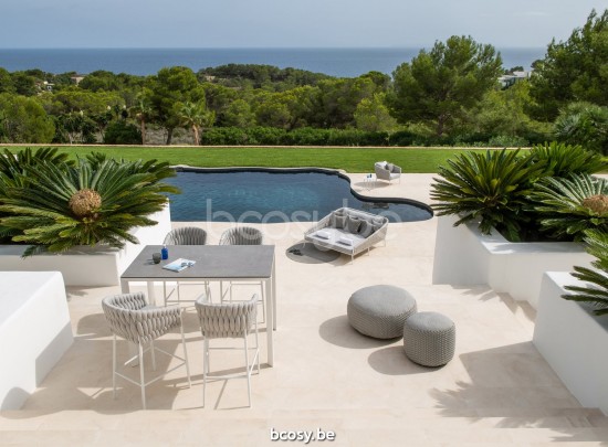 Gescova Vigo Bar chair with arms.