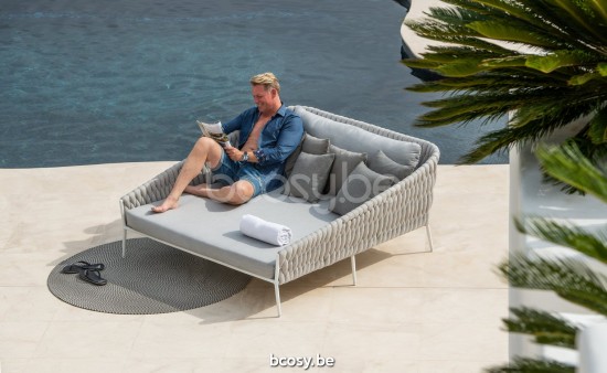 Jati Kebon Fortuna Socks Lit de jardin double Sunbrella natte grey chine nat 10022 quick dry foam Aluminium blanc mat.