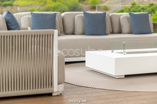 Jati Kebon Durbuy Loungesockel 1-sitzig Ohne kissen Weißes mattes Aluminium.