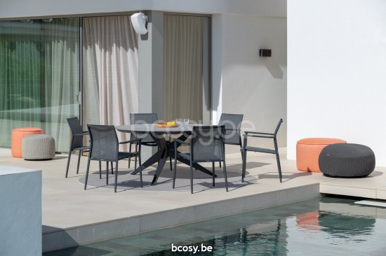 Jati&Kebon Loya chaises de jardin empilables Aluminium noir mat.