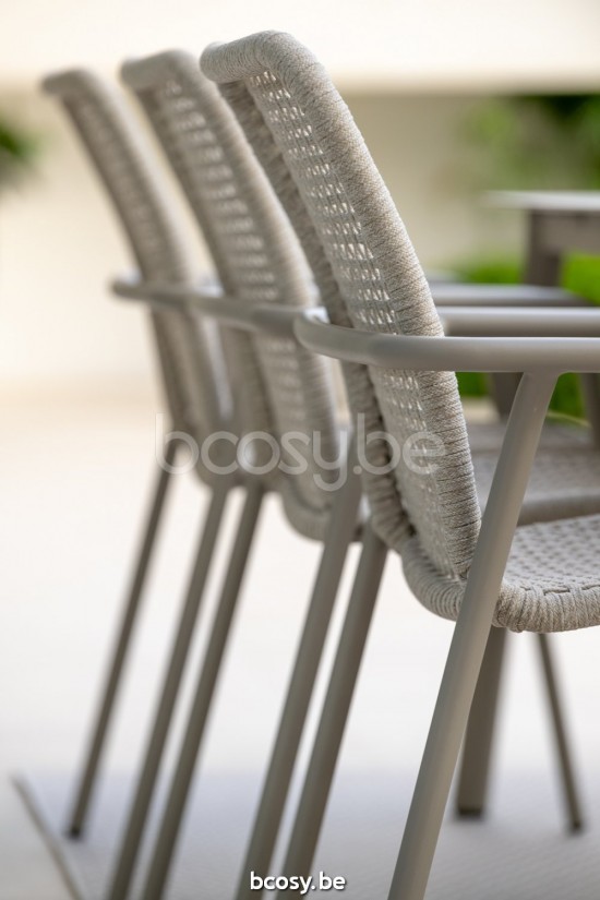 Jati Kebon Durham Fauteuil empilable Sans coussins Couleur sable Corde Linnen.