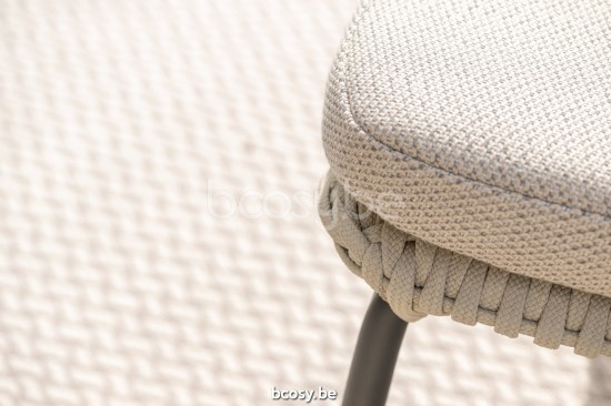 Jati Kebon Lima Stoel met diepe zitting Zonder kussens Antraciet mat aluminium Koord Beige uni.