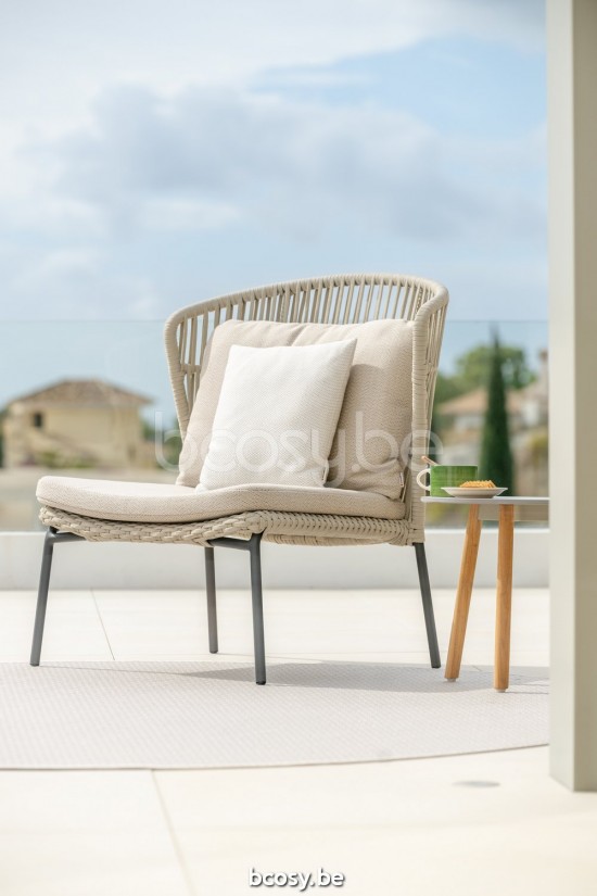 Jati Kebon Lima Chaise à assise profonde Sans coussins Aluminium anthracite mat Corde Beige uni.
