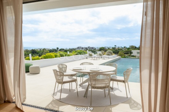 Jati&Kebon Lima chaises de jardin empilables Couleur sable Linnen.