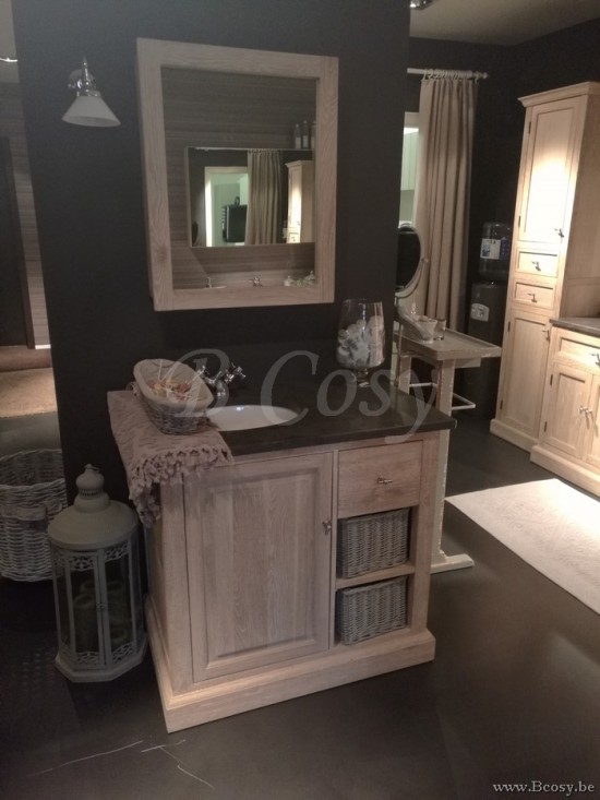 Lee&Lewis Belgique Timeless Living BATHROOM BATH021W meuble lavabo salle de bains style rural cottage campagnard rétro rustic rustique meuble sous armoire inférieure 1 porte 1 tiroir 2 paniers chêne w