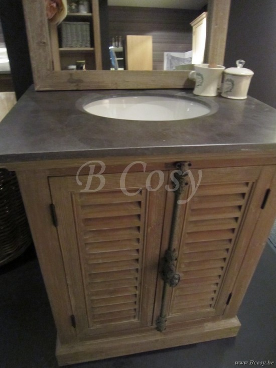 Maisons du monde 147429 Persiennes Wastafelmeubel van gerecycled grenen en antracietkleurige blauwe steen COTTAGE COUNTRY BADKAMERMEUBEL LANDELIJK LOUVRE DEUREN OLD PINE