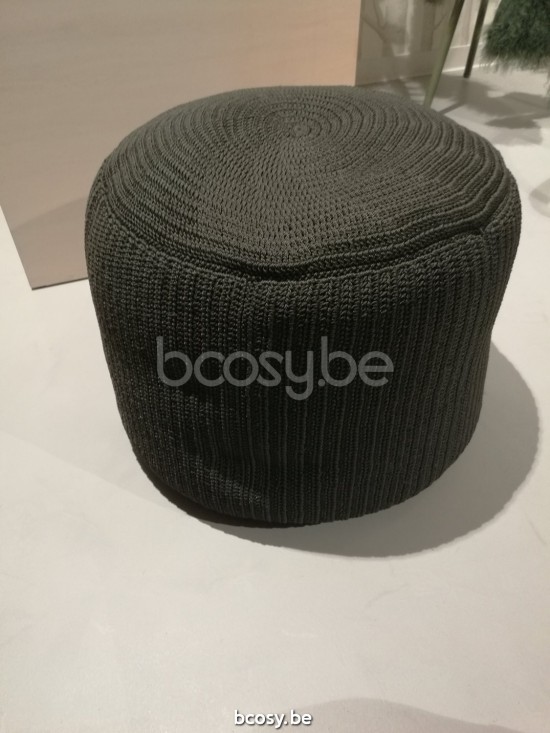 Vincent Sheppard Otto Tuinvoetbanken poefs bijzetpoefs hockers poeven voetbankjes ottomans ottomannen Moss Gehaakte Koord Pol