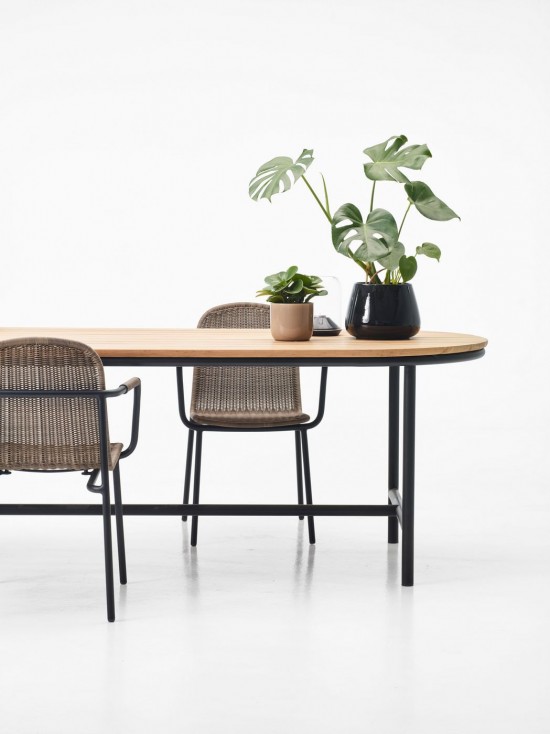 Vincent Sheppard Wicked chaises de jardin en corde synthétique Cadre en Aluminium Noir Tressage Taupe Polyéthylène.