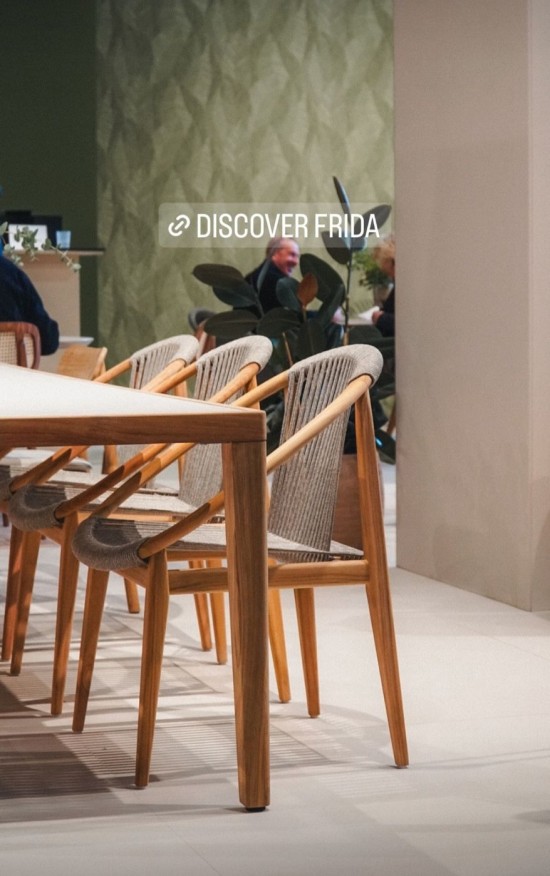 Vincent Sheppard Frida Stuhl Rahmen aus Unbehandelt Teakholz Dune Weiß Seil Polypropylen.