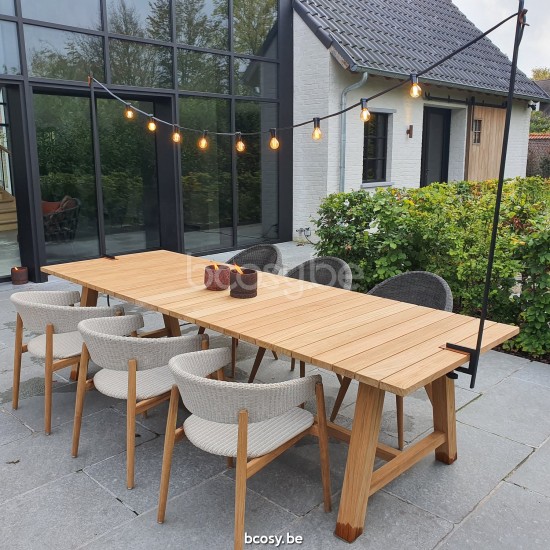 Vincent Sheppard Lampe à suspendre LIGHT MY TABLE Light My Table Cadre en Acier Noir.