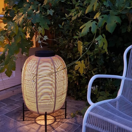 Vincent Sheppard TIKA Laterne - Camel Tika Lanterne à base d'acier Cadre en Acier Noir Cordon en osier Chameau Polyéthylène.