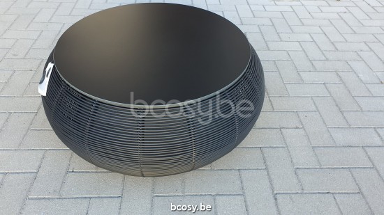 Vincent Sheppard Ivo tuinsalontafels bijzettafels koffietafels voor buiten terras Round Zwart Wicker koord Polyethyleen.
