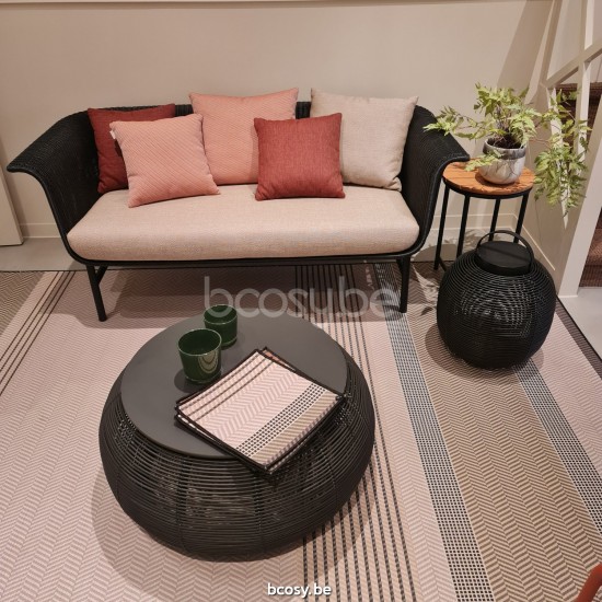 Vincent Sheppard Ivo tuinsalontafels bijzettafels koffietafels voor buiten terras Dia 77 Zwart Wicker koord Polyethyleen.