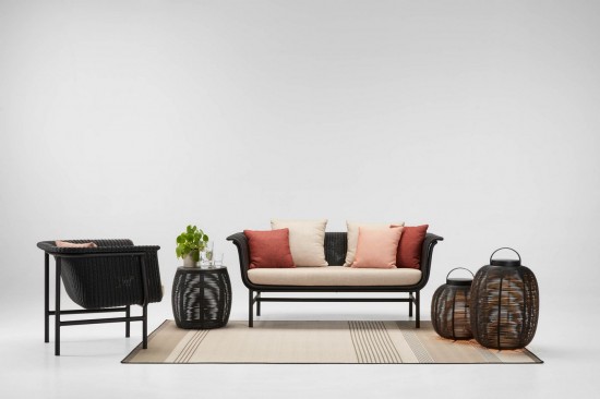 Vincent Sheppard Ivo garden outdoor coffee side tables Round Black Wicker-rope Polyethylene.