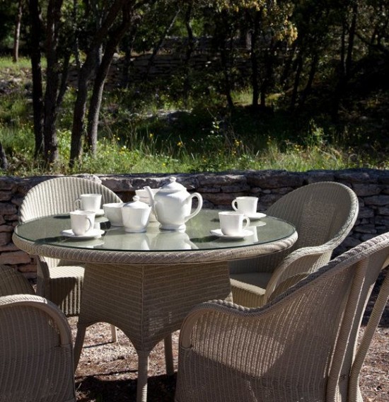 Vincent Sheppard Nimes Rond Table ronde de jardin Lloyd Loom Oyster.