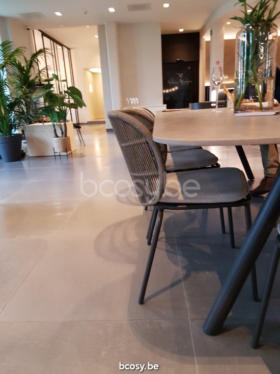 Vincent Sheppard Table de jardin Kodo Kodo 210x100 Table de Jardin Cadre en Aluminium Gris fossile.