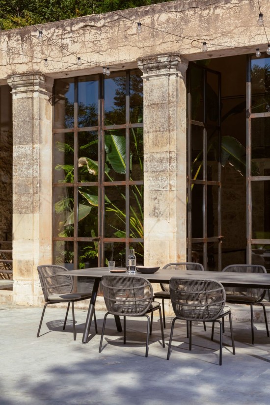 Vincent Sheppard Kodo Garten Aussentische Rahmen aus Fossil Grau Aluminium 280x106.