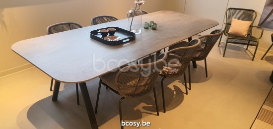 Vincent Sheppard Kodo Garden outdoor dining tables Fossil Grey Aluminium frame 280x106.