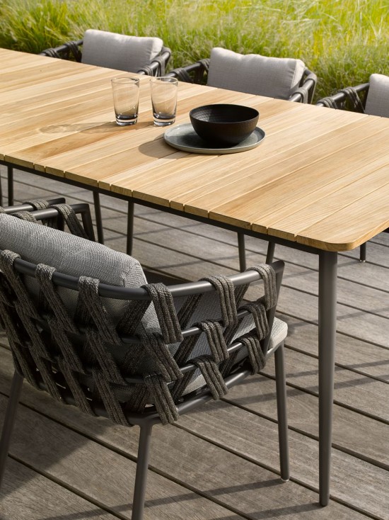 Vincent Sheppard Leo tuintafels Lava Aluminium frame Teak Top 240x100.