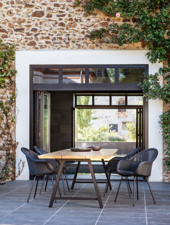 Vincent Sheppard Matteo Garten Aussentische Rahmen aus Schwarz Aluminium 285x100.