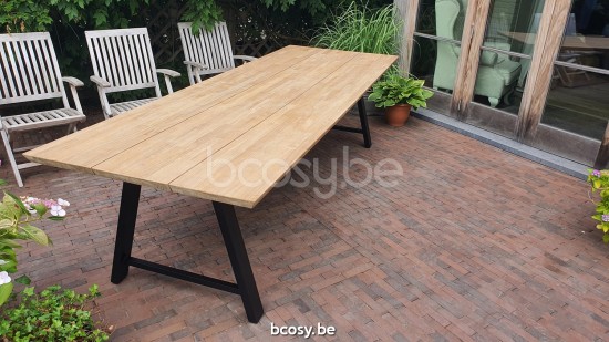 Vincent Sheppard Matteo Tuintafel 285x100 Zwart Aluminium frame.