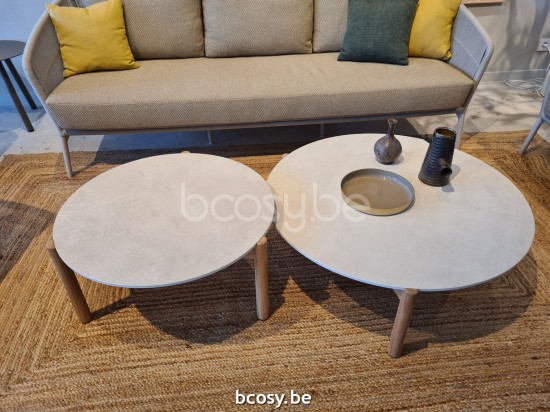 Vincent Sheppard Oda Tables basses de jardin à café Cadre en Teck non traité Dia 68.